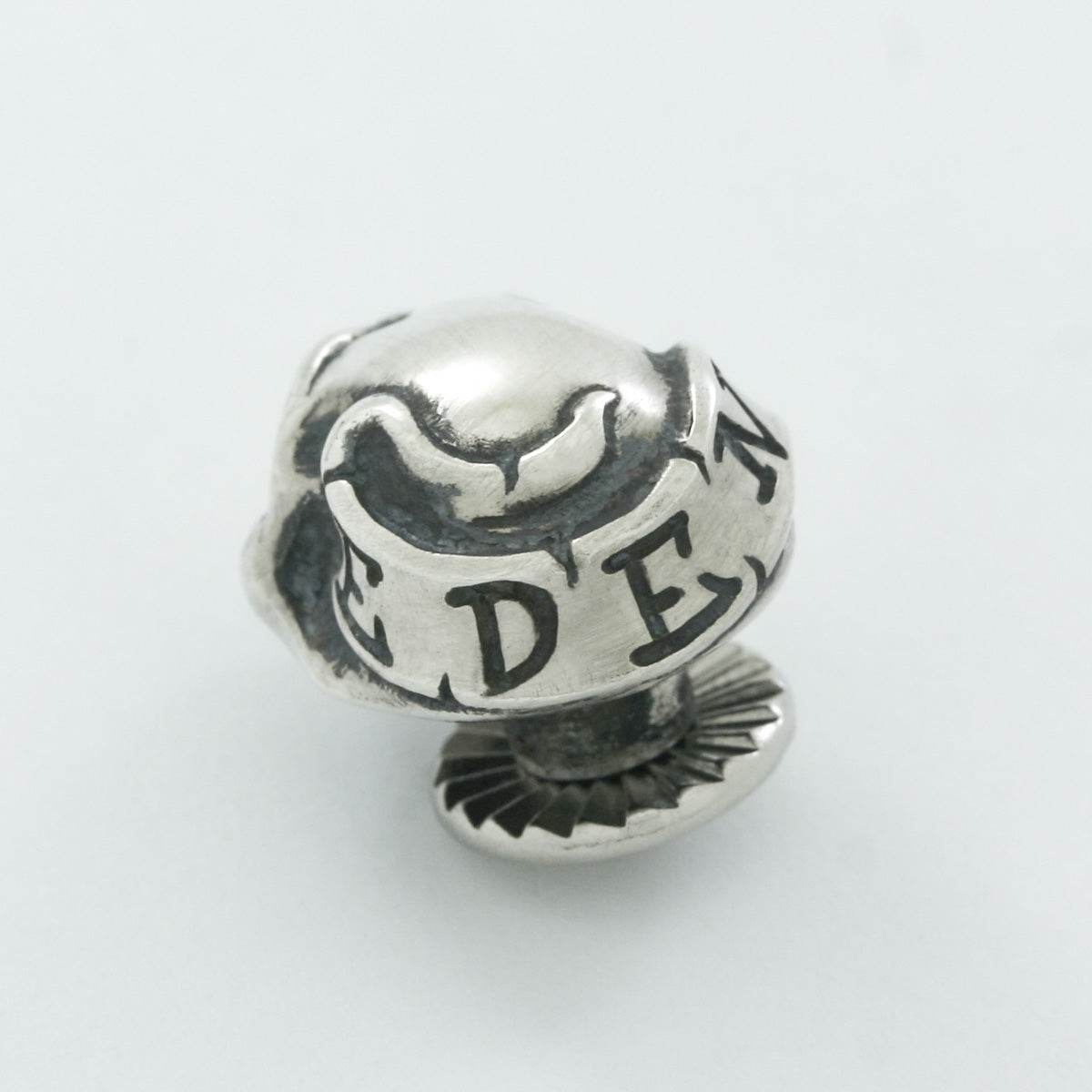 Rock and Justice EDEN - EDEN Skull Studs - EDEN ROCK STORE