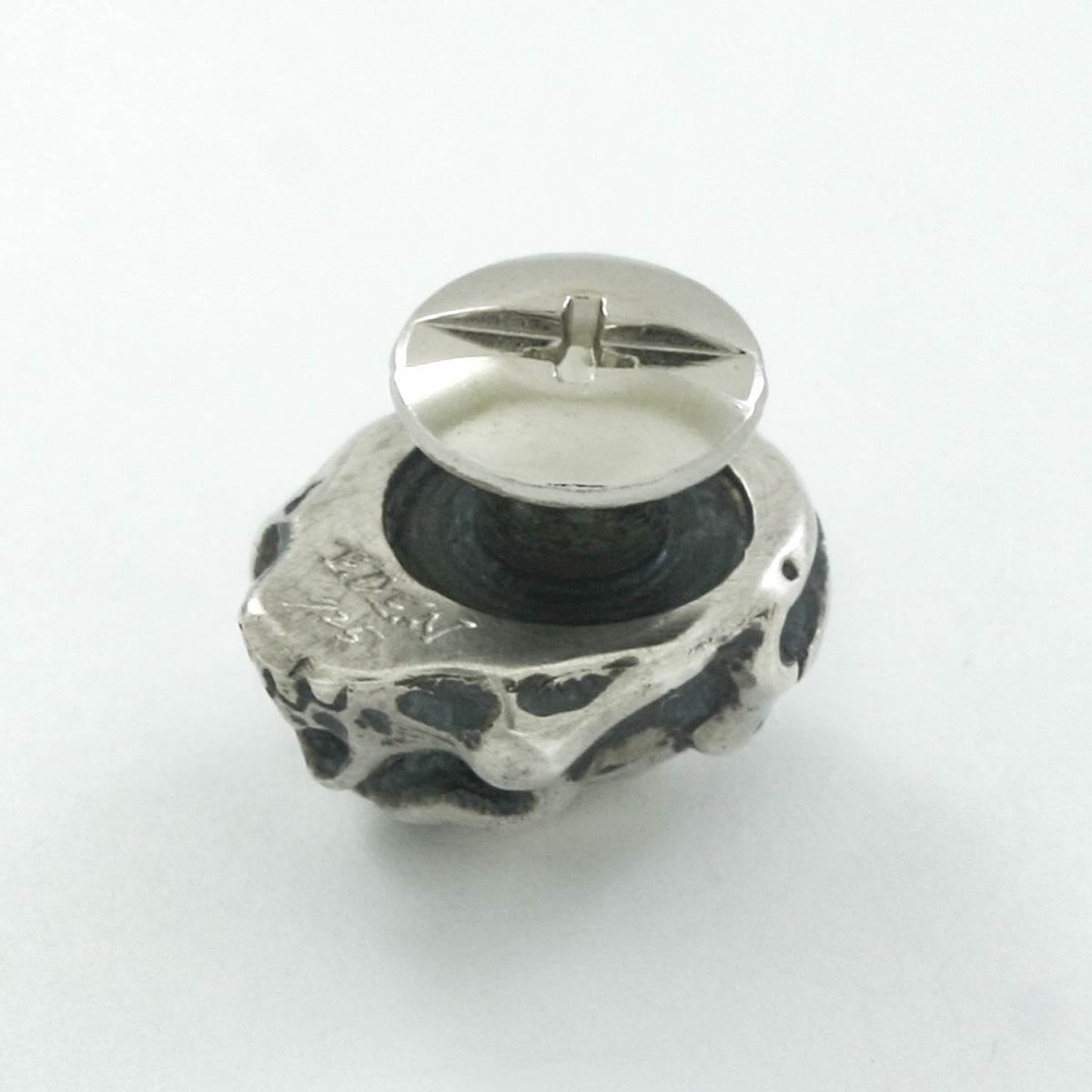 Rock and Justice EDEN - EDEN Skull Studs - EDEN ROCK STORE