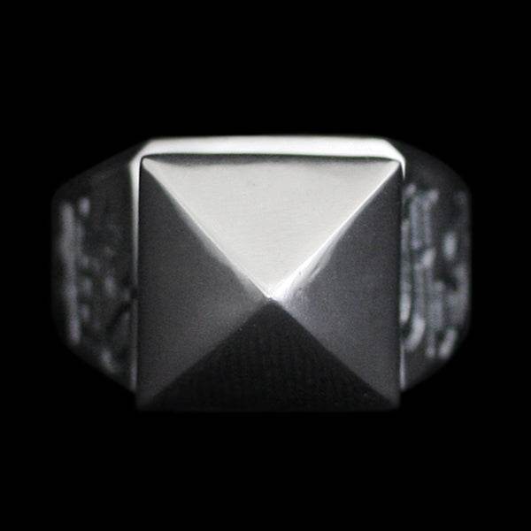 Rock and Justice EDEN - Rock Jewel Custom Ring <SP> - EDEN ROCK STORE