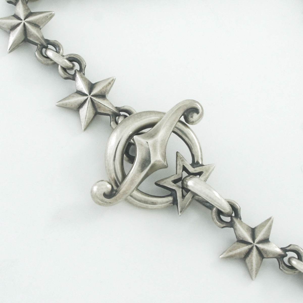 Rock and Justice EDEN - Tiny Star Bracelet (Side) - EDEN ROCK STORE