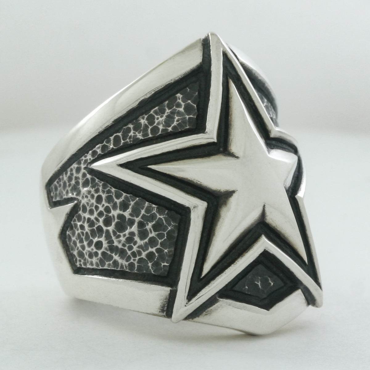 Rock and Justice EDEN - JUSTISTAR Ring - EDEN ROCK STORE