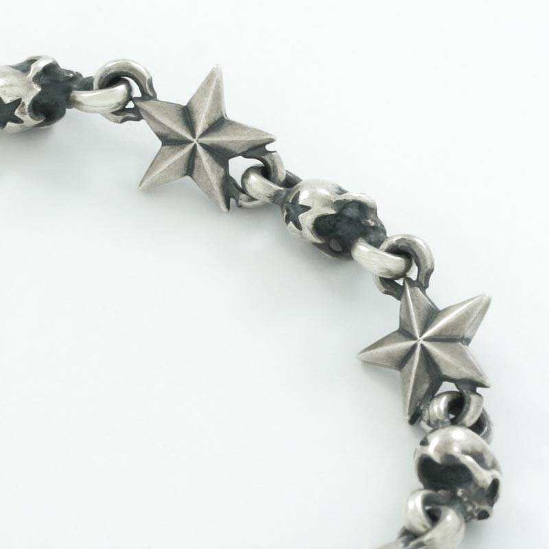 Rock and Justice EDEN - Tiny Star & Skull Bracelet - EDEN ROCK STORE