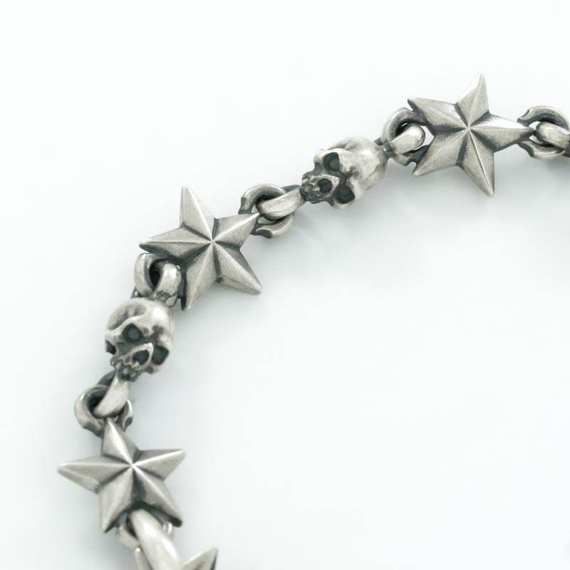 Rock and Justice EDEN - Tiny Star & Skull Bracelet - EDEN ROCK STORE