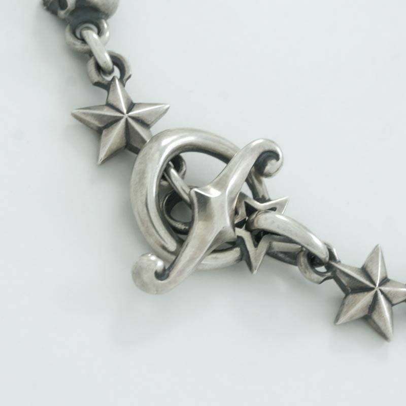 Rock and Justice EDEN - Tiny Star & Skull Bracelet (Side) - EDEN ROCK STORE