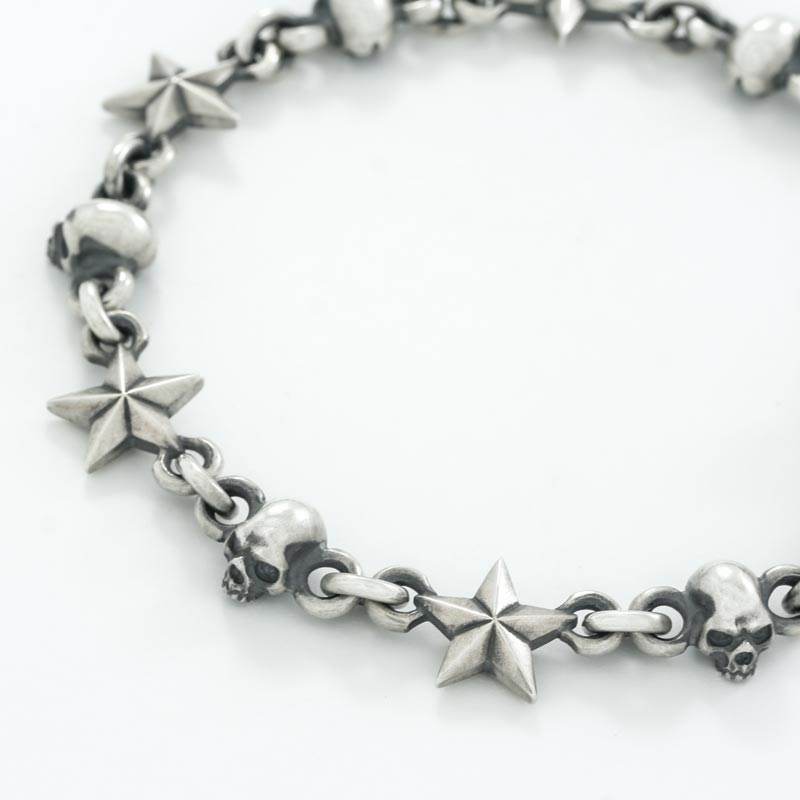Rock and Justice EDEN - Tiny Star & Skull Bracelet (Side) - EDEN ROCK STORE