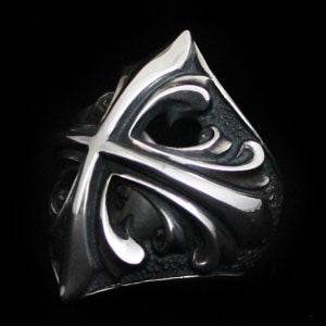Ravish Rucy / ラヴィッシュルーシー Rucy Cross Ring ルーシー
