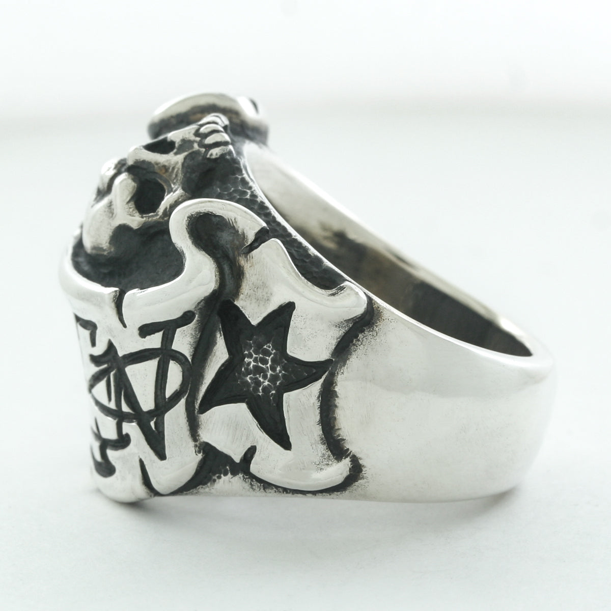 Rock and Justice EDEN - Flag Ring "EDEN" - EDEN ROCK STORE