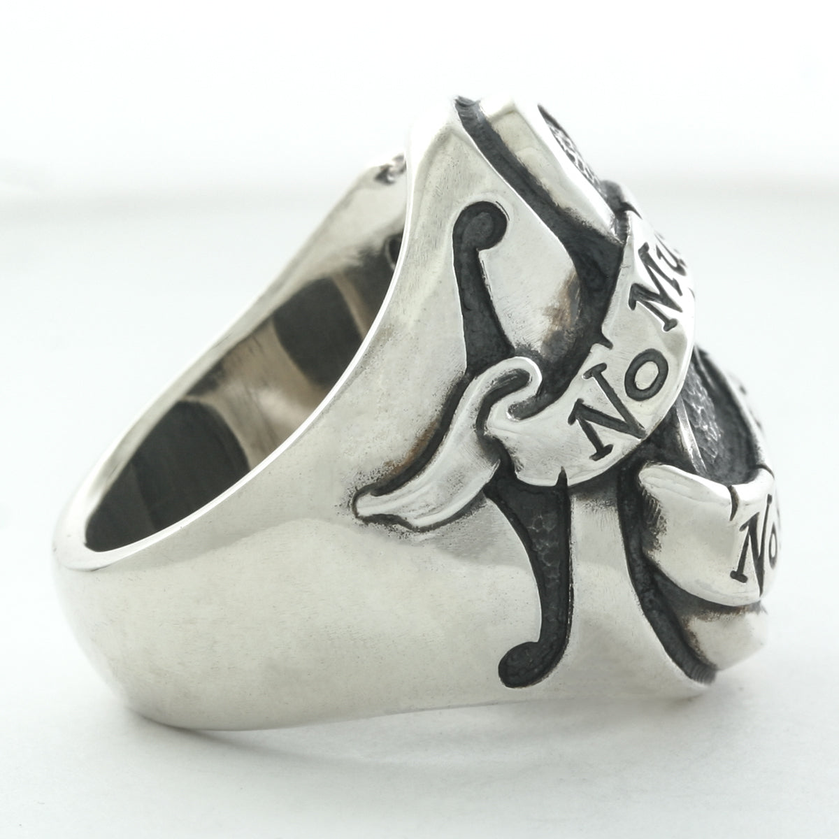 Rock and Justice EDEN - Guitar with Ribbon Ring "Music" - EDEN ROCK STORE