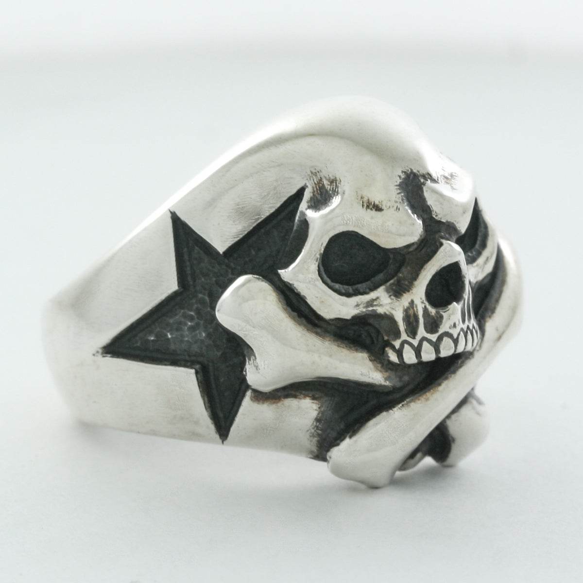 Rock and Justice EDEN - Cross Bone Skull Ring - EDEN ROCK STORE