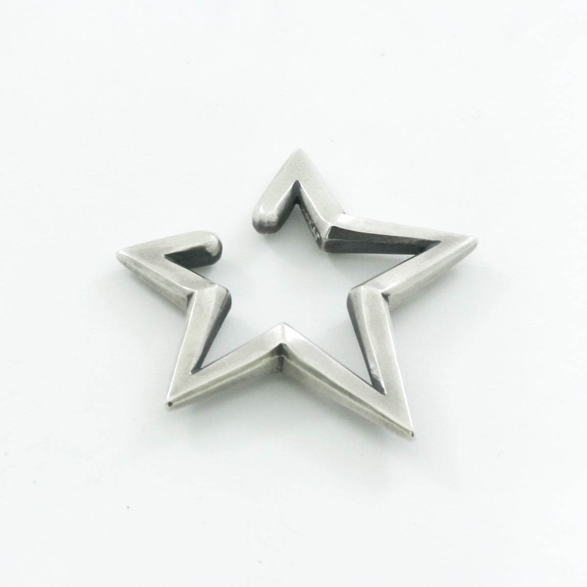 Rock and Justice EDEN - Clash Star Ear Cuff S - EDEN ROCK STORE