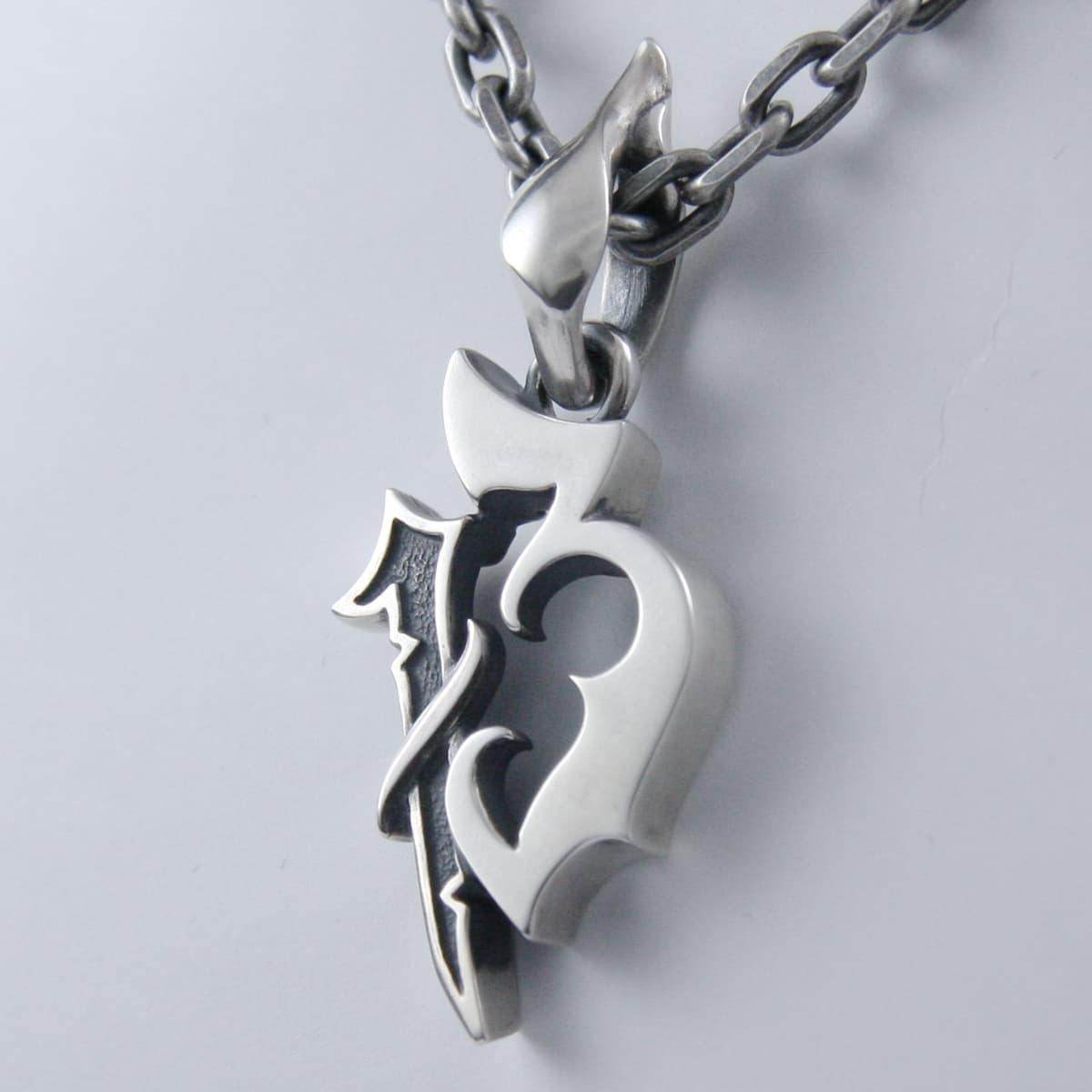 R.A.W - Number 13 Top – RAT RACE OFFICIAL STORE